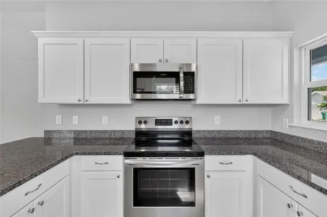 25109 SW 7th Lane Newberry FL 32669