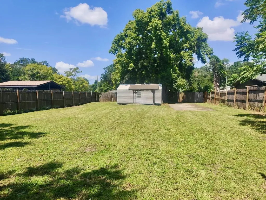 9526 6th Avenue Orlando FL 32824
