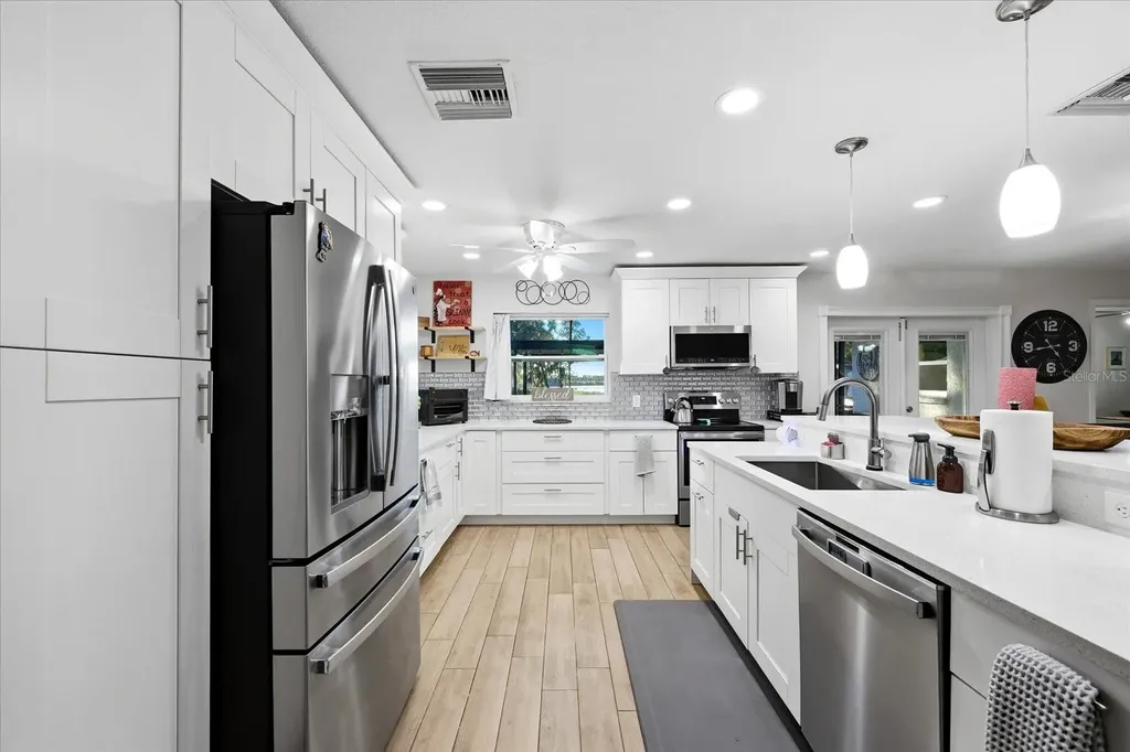 30424 Hillside Lane Wesley Chapel FL 33545