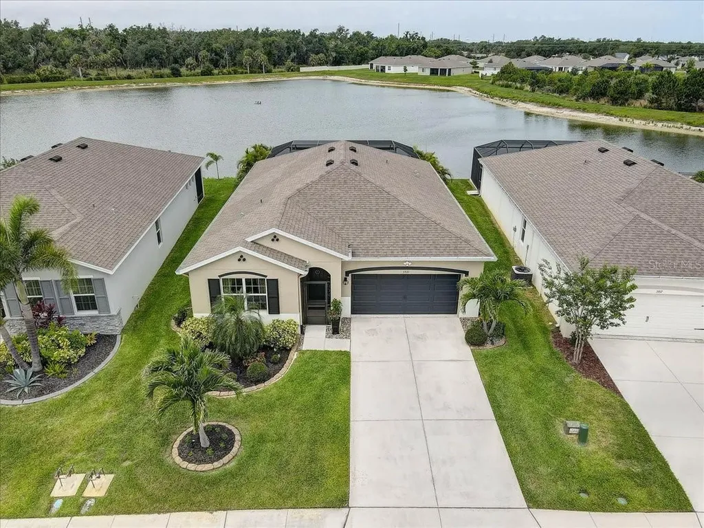 3921 Mossy Limb Court Palmetto FL 34221