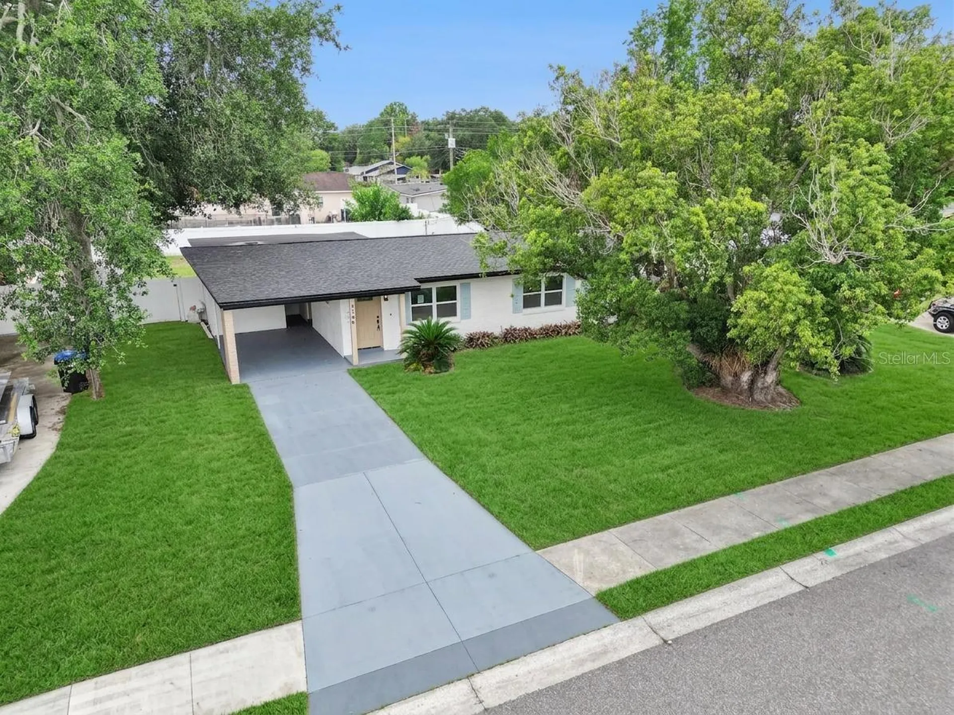 2200 Mosher Drive Orlando FL 32810