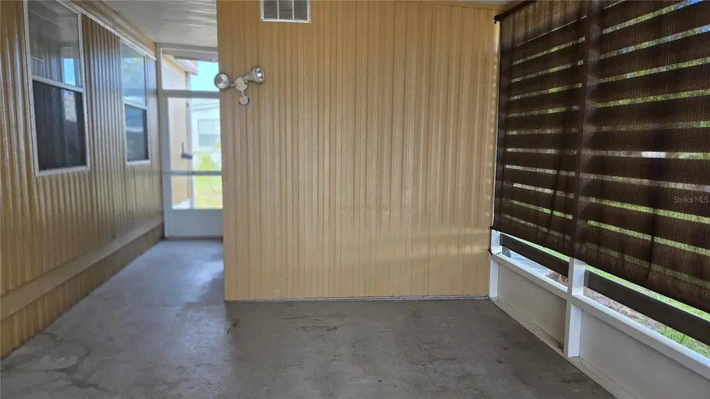 1203 Apache Circle Tavares FL 32778