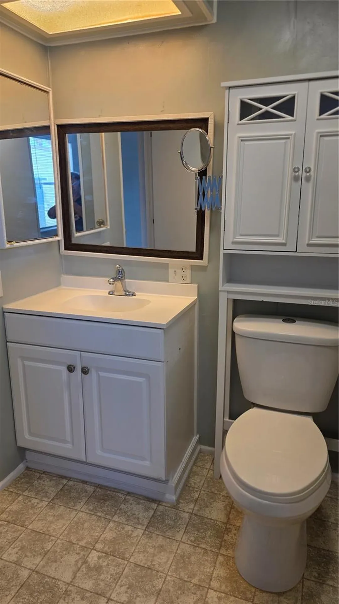 1203 Apache Circle Tavares FL 32778