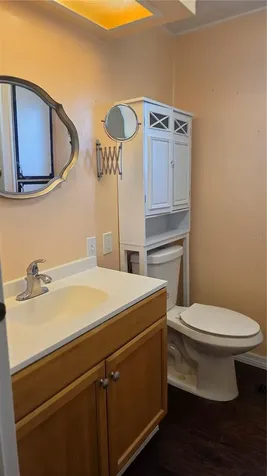 1203 Apache Circle Tavares FL 32778