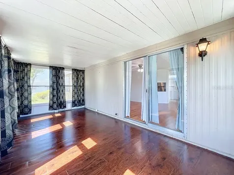 1203 Apache Circle Tavares FL 32778