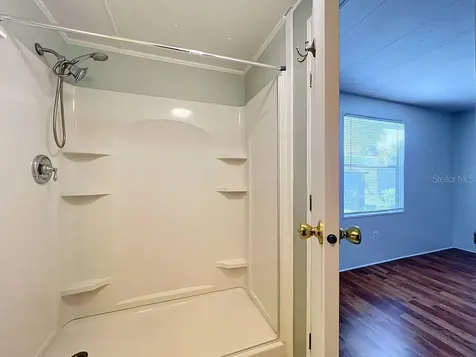 1203 Apache Circle Tavares FL 32778
