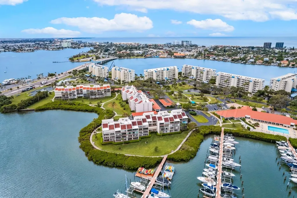 7907 Sailboat Key Boulevard S South Pasadena FL 33707