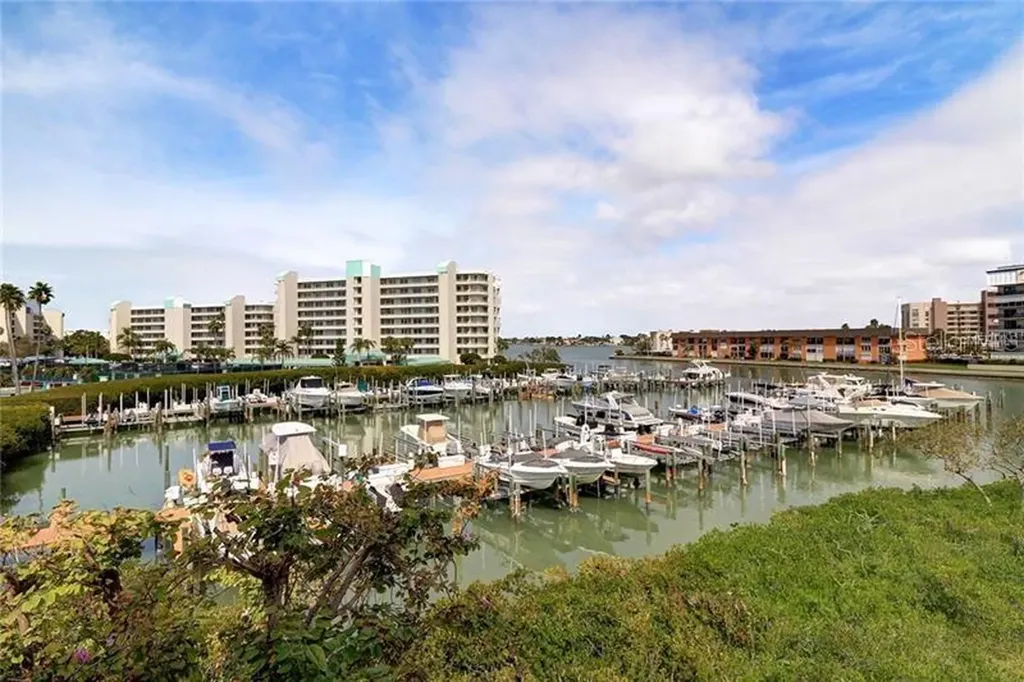 7907 Sailboat Key Boulevard S South Pasadena FL 33707