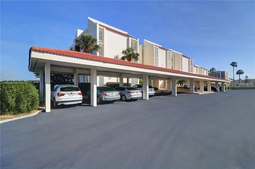 7907 Sailboat Key Boulevard S South Pasadena FL 33707