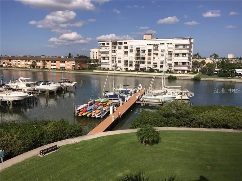 7907 Sailboat Key Boulevard S South Pasadena FL 33707