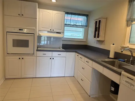 7907 Sailboat Key Boulevard S South Pasadena FL 33707