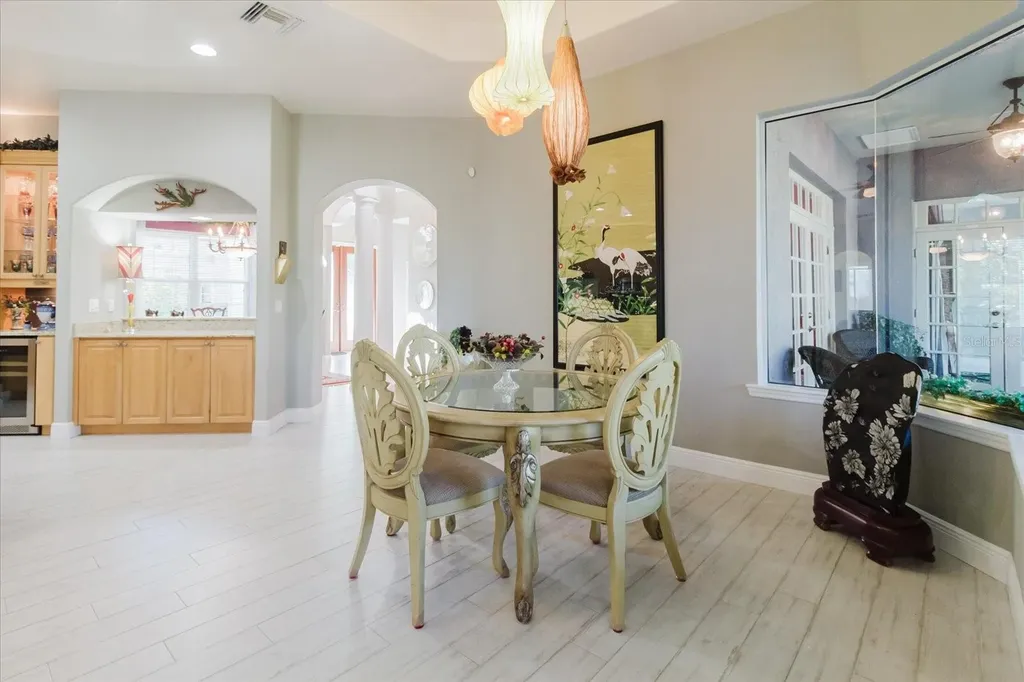 13510 Westshire Drive Tampa FL 33618
