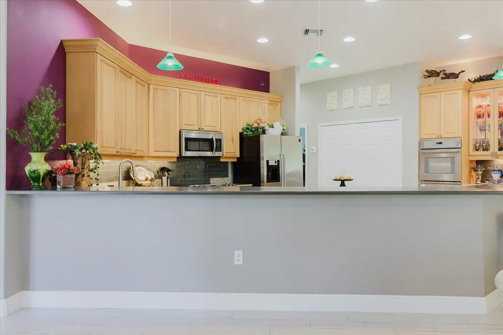 13510 Westshire Drive Tampa FL 33618