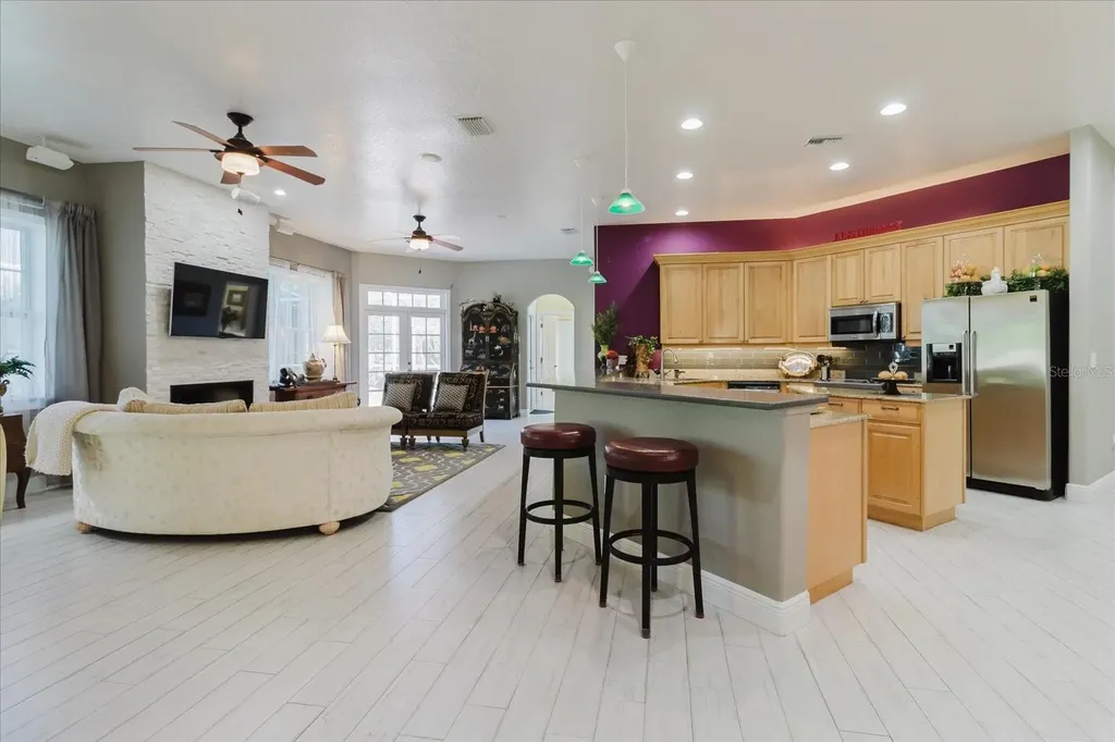 13510 Westshire Drive Tampa FL 33618