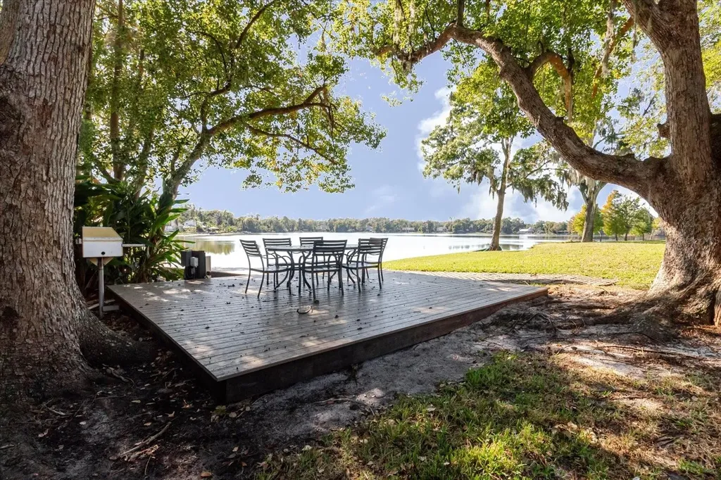 13510 Westshire Drive Tampa FL 33618