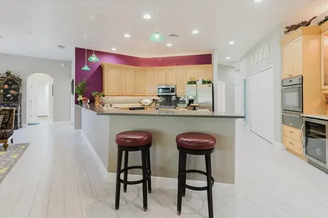 13510 Westshire Drive Tampa FL 33618