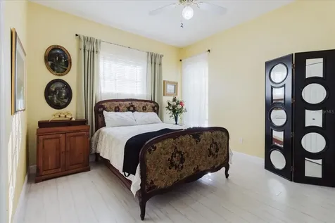 13510 Westshire Drive Tampa FL 33618