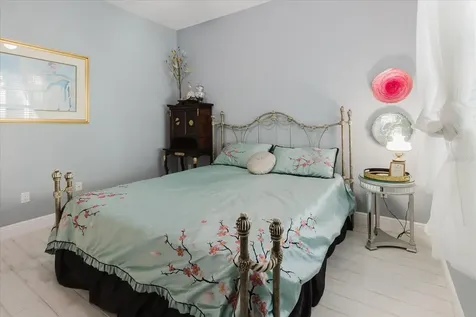 13510 Westshire Drive Tampa FL 33618