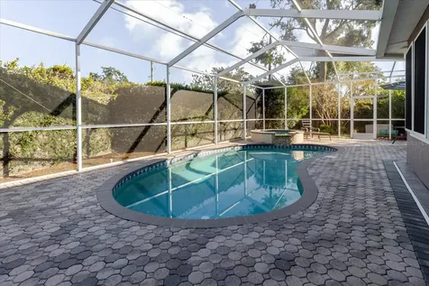 13510 Westshire Drive Tampa FL 33618