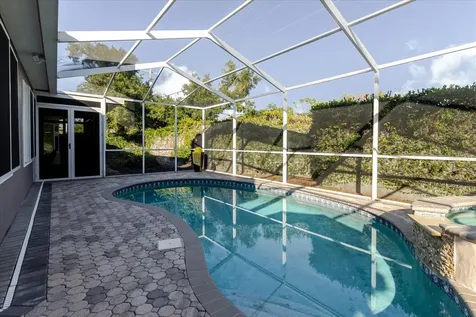 13510 Westshire Drive Tampa FL 33618