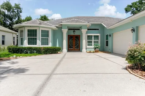 13510 Westshire Drive Tampa FL 33618