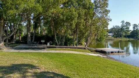 13510 Westshire Drive Tampa FL 33618
