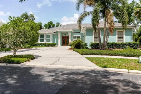 13510 Westshire Drive Tampa FL 33618