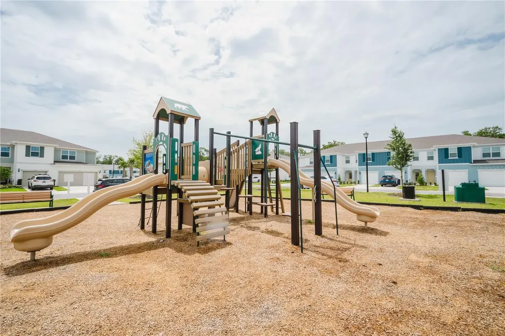 3239 Canyon Bay Point Sanford FL 32773