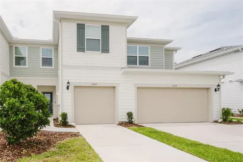 3239 Canyon Bay Point Sanford FL 32773