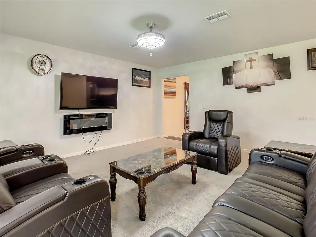 30344 Marquette Avenue Wesley Chapel FL 33545