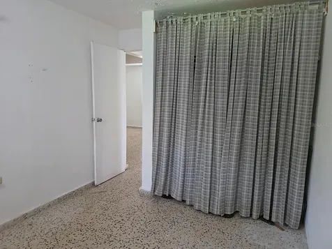 8 Calle Cascada San Lorenzo PR 00754