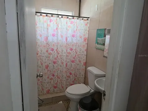8 Calle Cascada San Lorenzo PR 00754