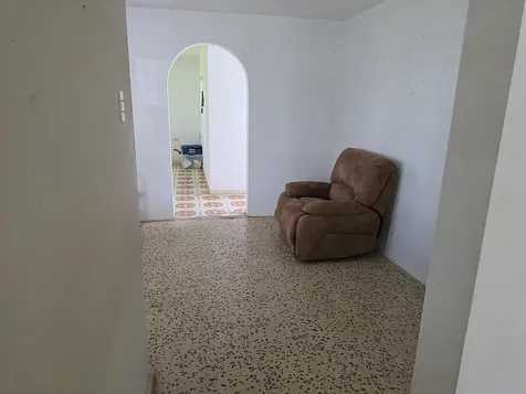 8 Calle Cascada San Lorenzo PR 00754