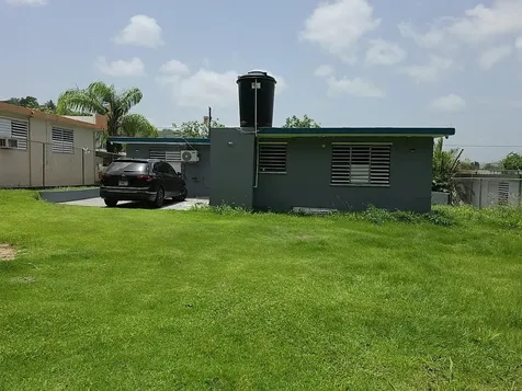 8 Calle Cascada San Lorenzo PR 00754