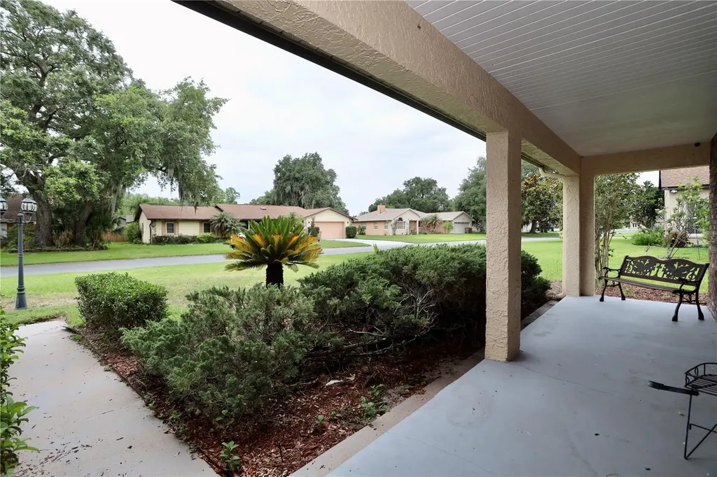 1781 King Charles Drive Kissimmee FL 34744