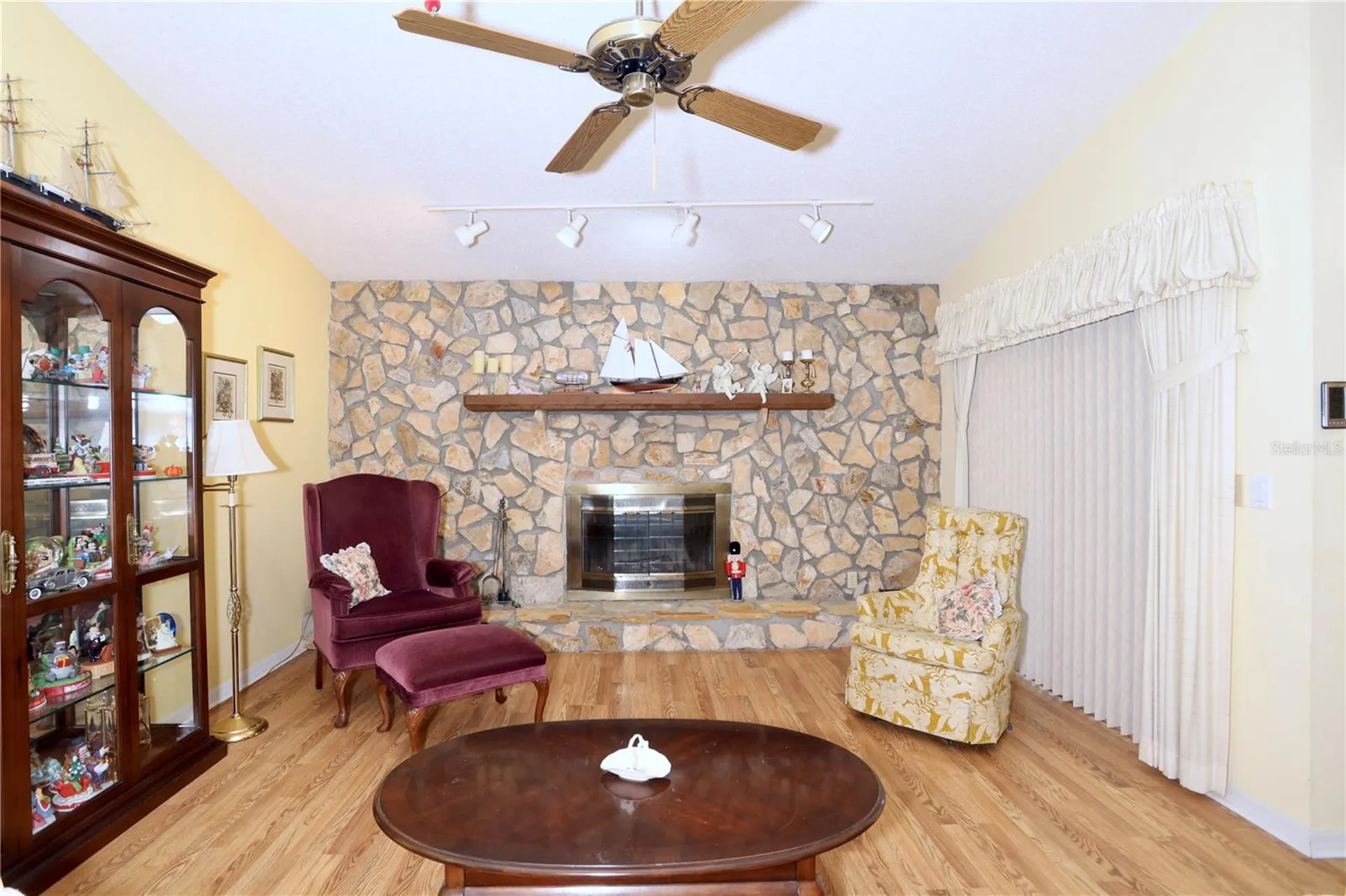 1781 King Charles Drive Kissimmee FL 34744