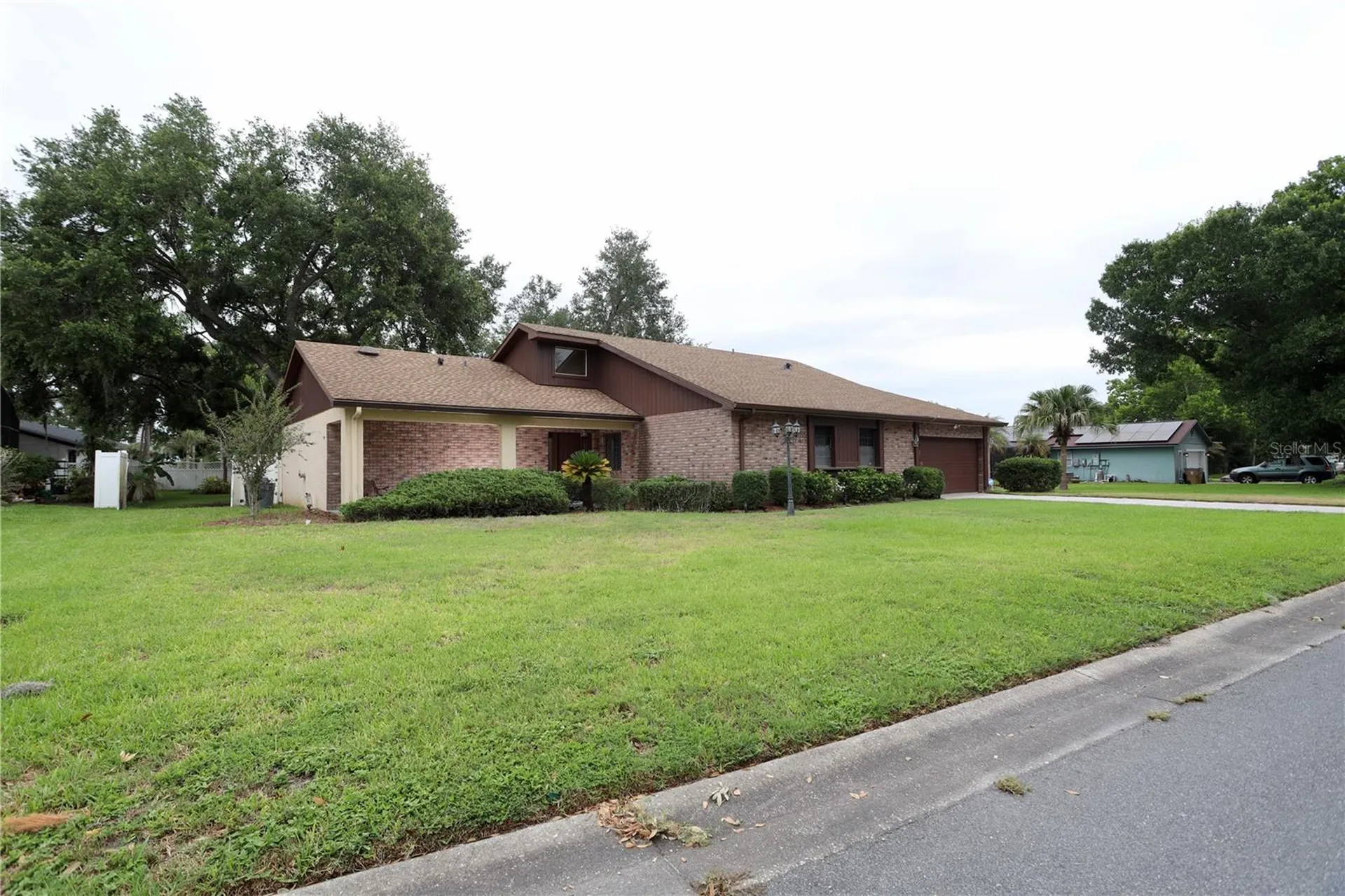 1781 King Charles Drive Kissimmee FL 34744