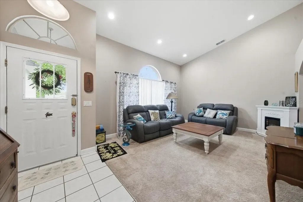160 N Mesquite Point Lecanto FL 34461