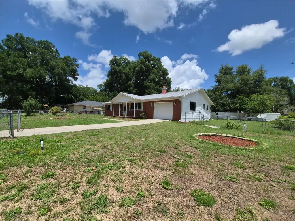 25632 SW 19th Avenue Newberry FL 32669
