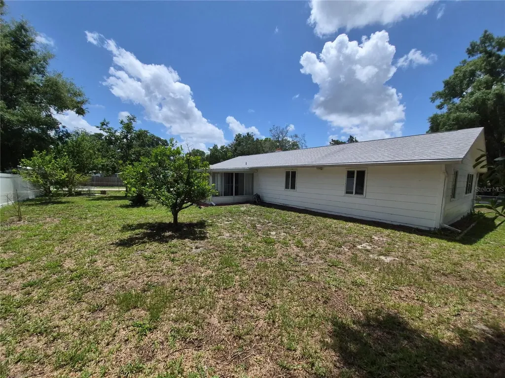 25632 SW 19th Avenue Newberry FL 32669