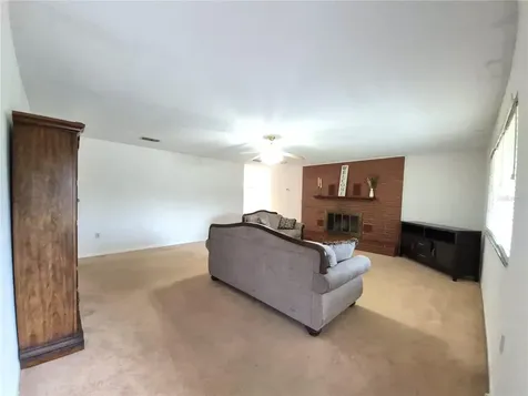 25632 SW 19th Avenue Newberry FL 32669