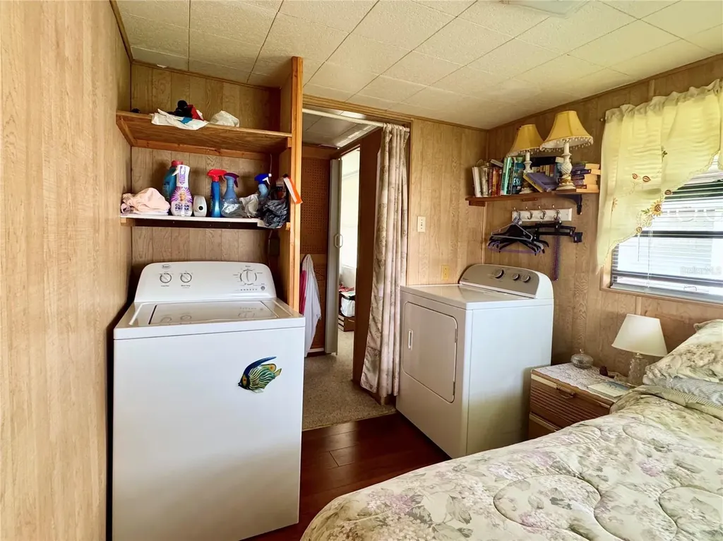 35224 Dodie Drive Zephyrhills FL 33541