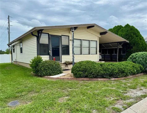 35224 Dodie Drive Zephyrhills FL 33541
