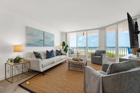 2600 Gulf Drive N Bradenton Beach FL 34217