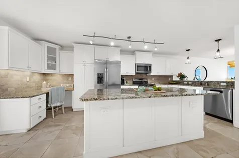 2600 Gulf Drive N Bradenton Beach FL 34217
