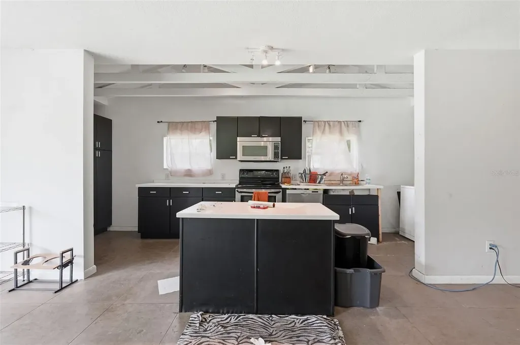 832 S Parsons Avenue Brandon FL 33511