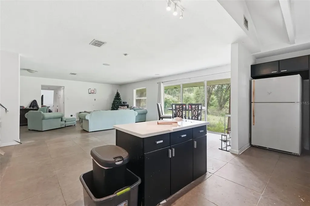 832 S Parsons Avenue Brandon FL 33511