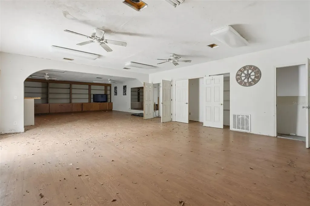 832 S Parsons Avenue Brandon FL 33511
