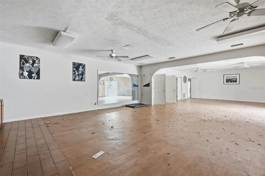 832 S Parsons Avenue Brandon FL 33511