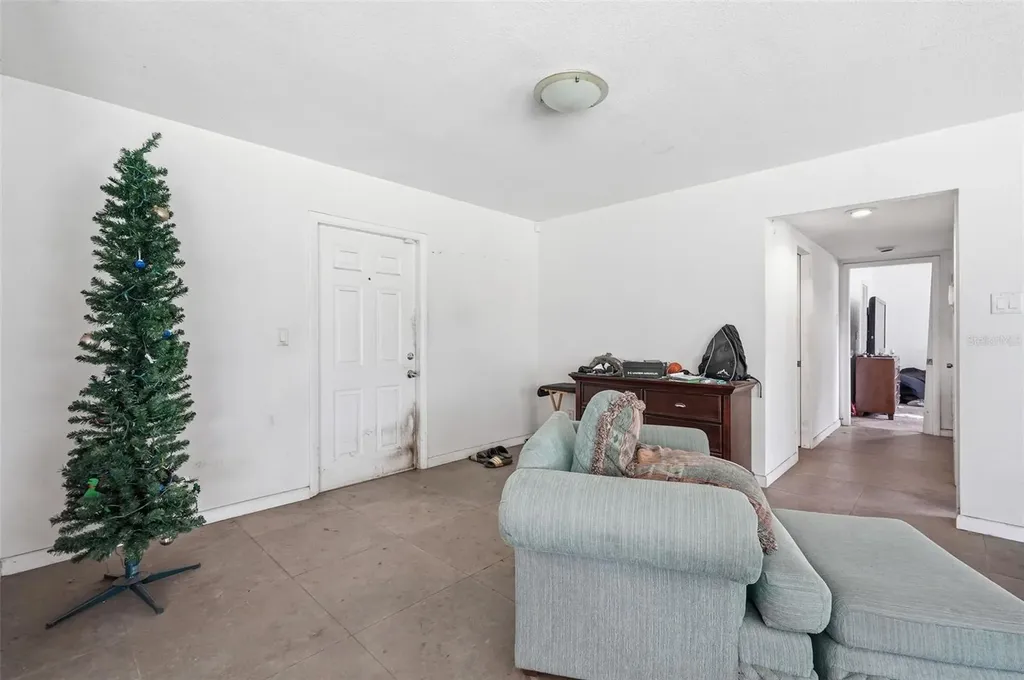 832 S Parsons Avenue Brandon FL 33511